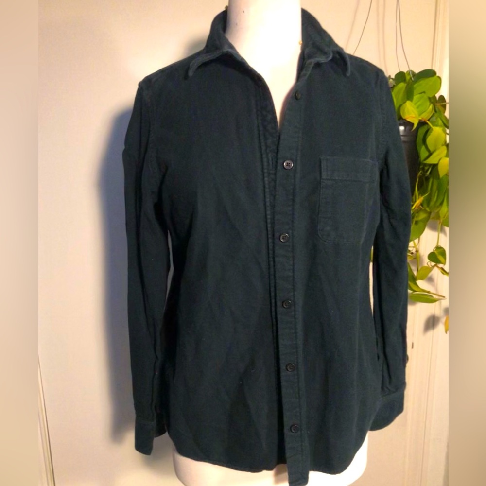 Muji dark green 100% cotton button up long sleeve shirt. Size large